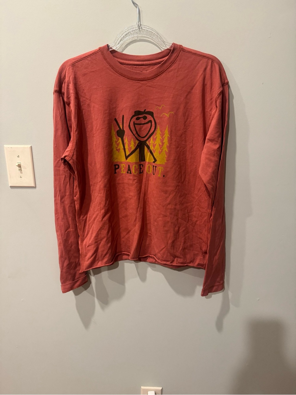 Life Is Good- Good Karma “Peace Out” Long-Sleeve Graphic